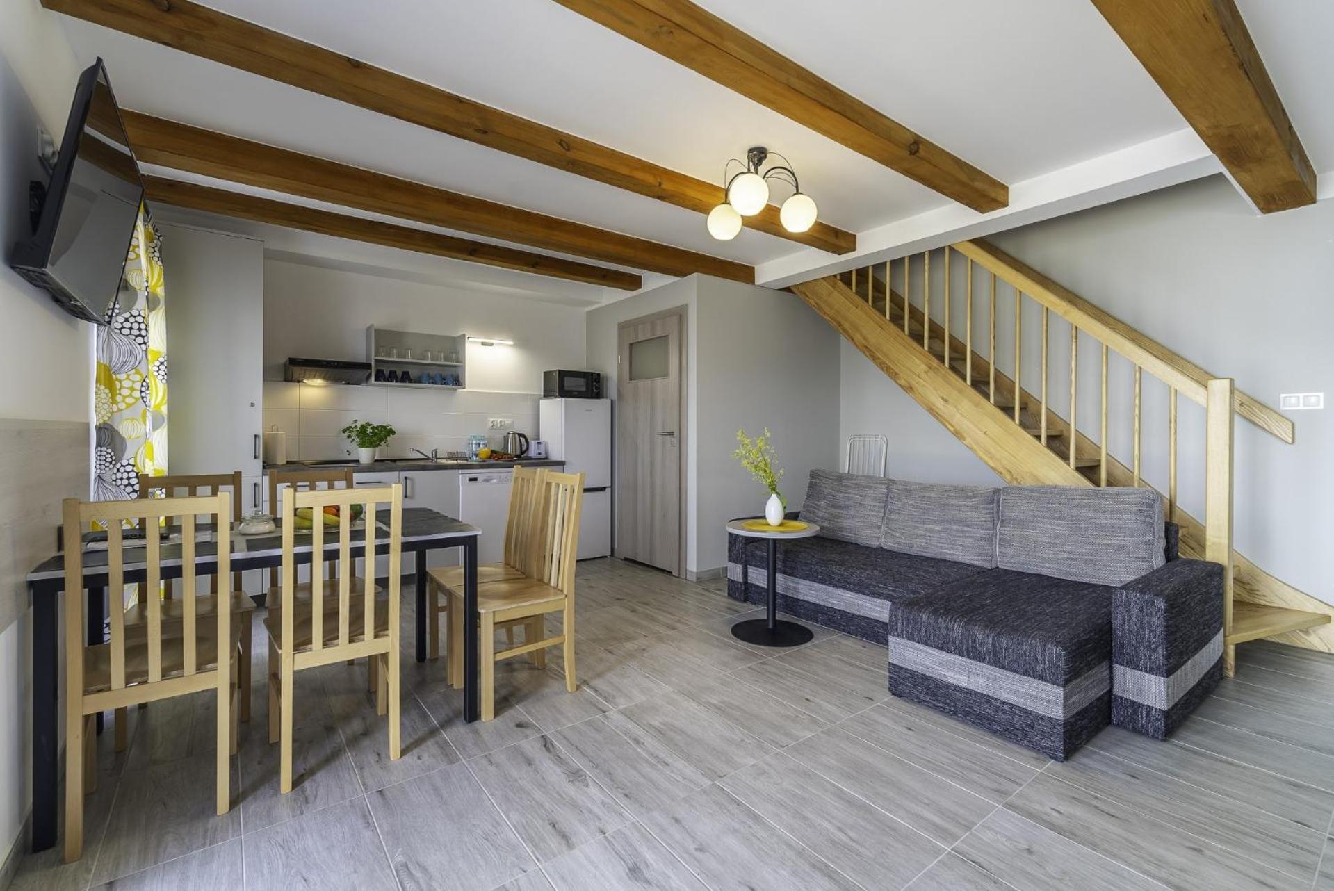 Frajda Domki - Apartamenty 6-Osobowe - Salon I Dwie Sypialnie Oraz Studia 4-Osobowe - Pokoj Z Aneksem Kuchennym Rewal Ngoại thất bức ảnh
