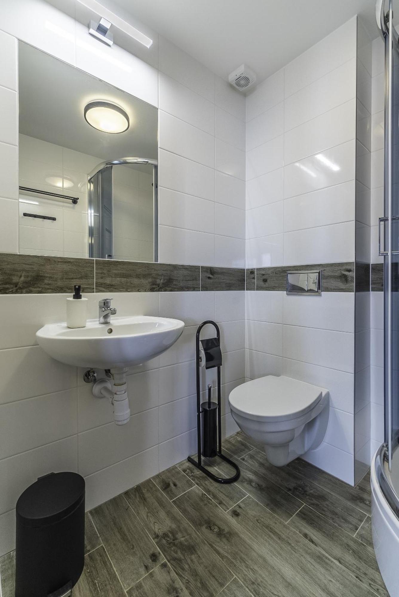 Frajda Domki - Apartamenty 6-Osobowe - Salon I Dwie Sypialnie Oraz Studia 4-Osobowe - Pokoj Z Aneksem Kuchennym Rewal Ngoại thất bức ảnh